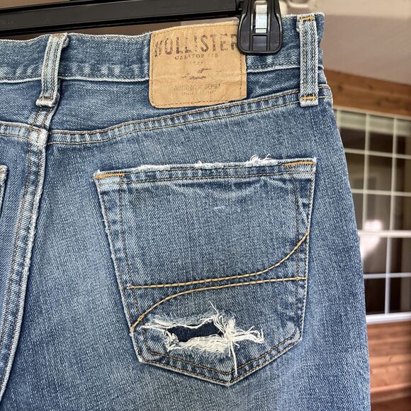 Hollister Jeans Men 30X34 Blue Distressed Worn Street School Casual Work Ranch - Picture 7 of 9
